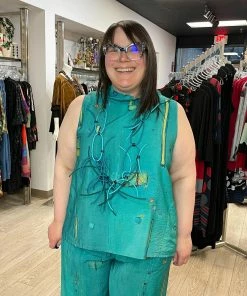 3 Potato Art Print Sleeveless Mock Neck Top, Teal Multi