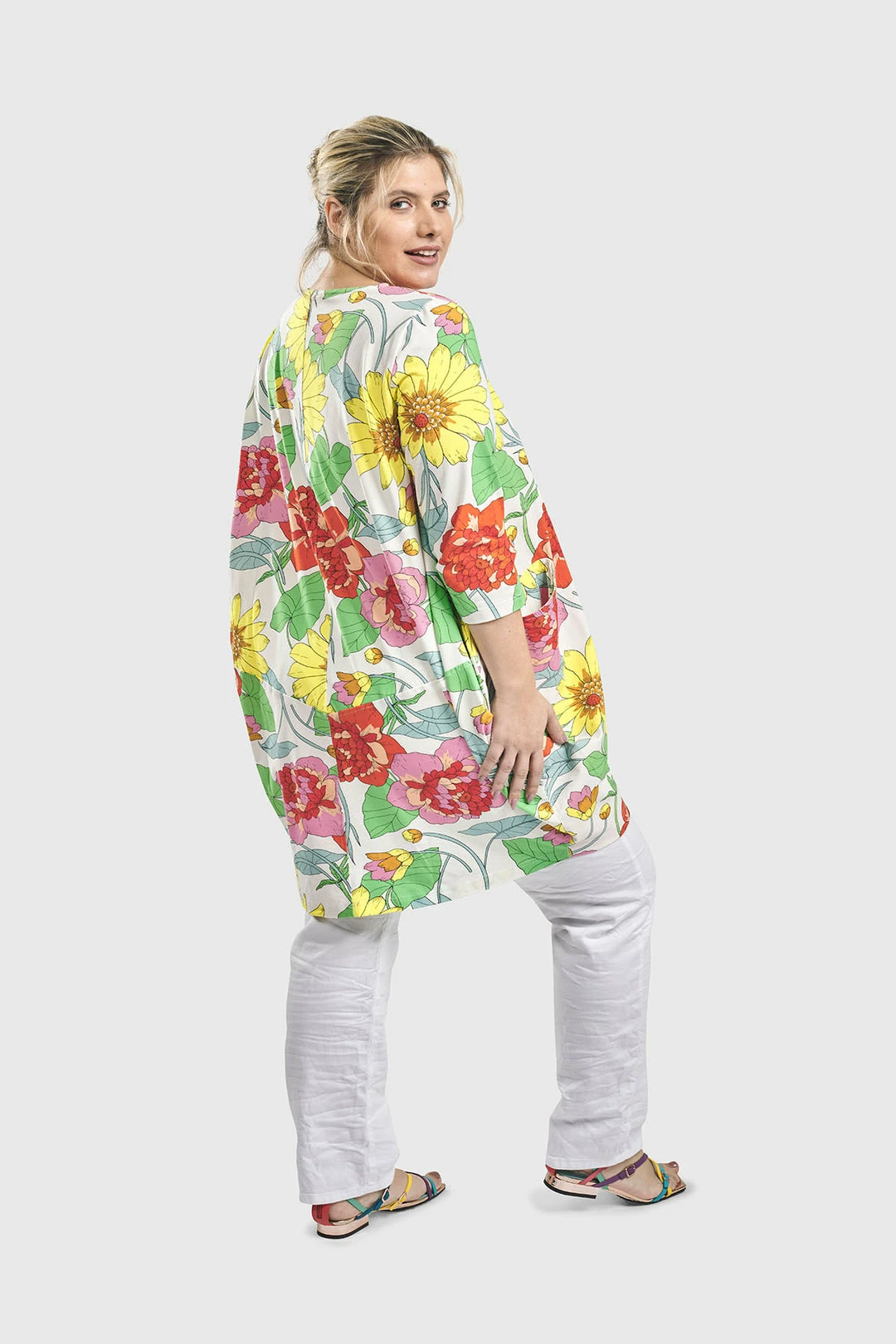 Alembika Iconic Slim Leg Drawstring Pant, White