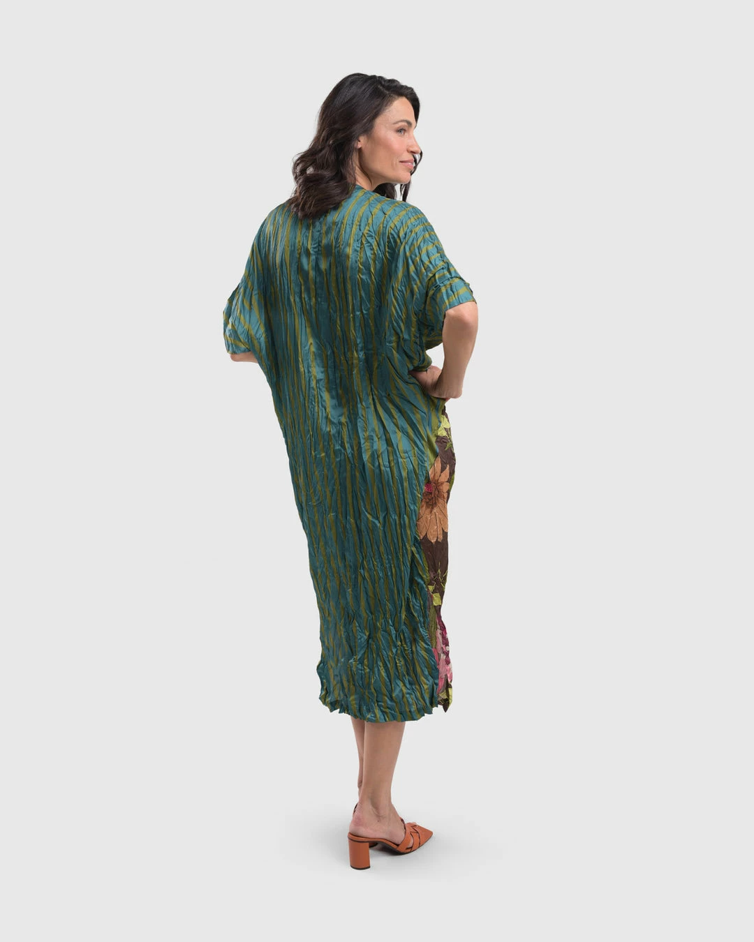 Alembika Satin Crush V Neck Dress, Aquamarine Alembika 5 Alembika Satin Crush V Neck Dress, Aquamarine Alembika