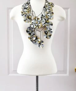 Ekeimenna By Annemieke Broenink Huge Recycled Pansy Necklace - Red