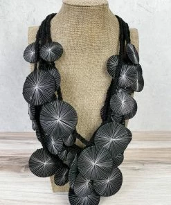 Beyond Threads Beyond Threads Platillos Saucers Necklace, Black 6 Beyond Threads Beyond Threads Platillos Saucers Necklace, Black