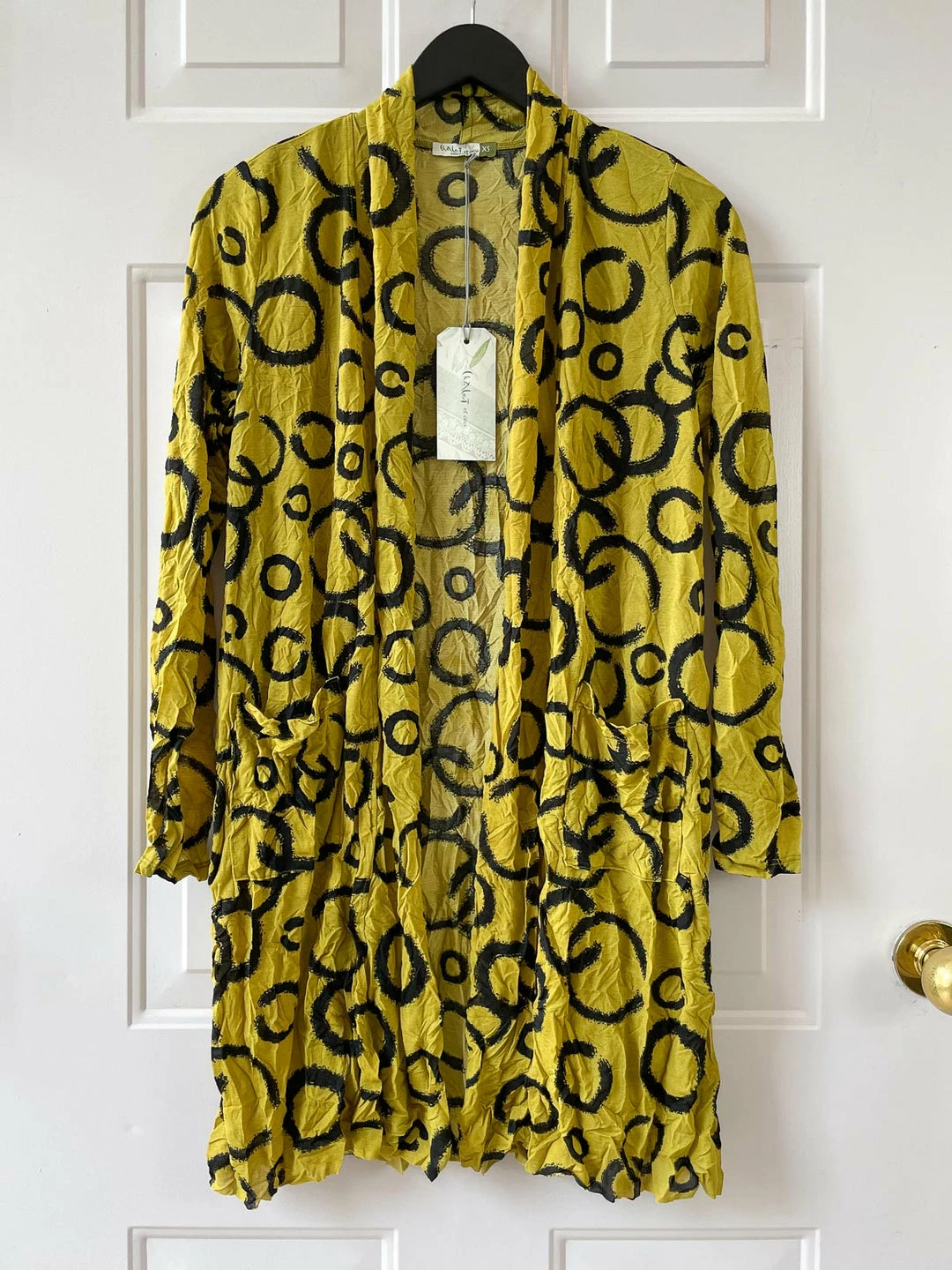 Chalet Cleon Cardigan, Marigold Chalet Et Ceci 3 Chalet Cleon Cardigan, Marigold Chalet Et Ceci