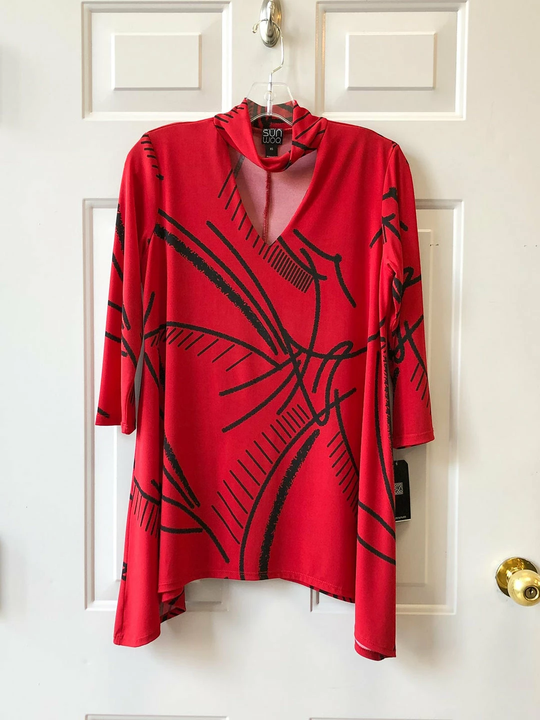 Clara Sunwoo Clara Sunwoo Sketch Print Choker V Tunic, Red/Black