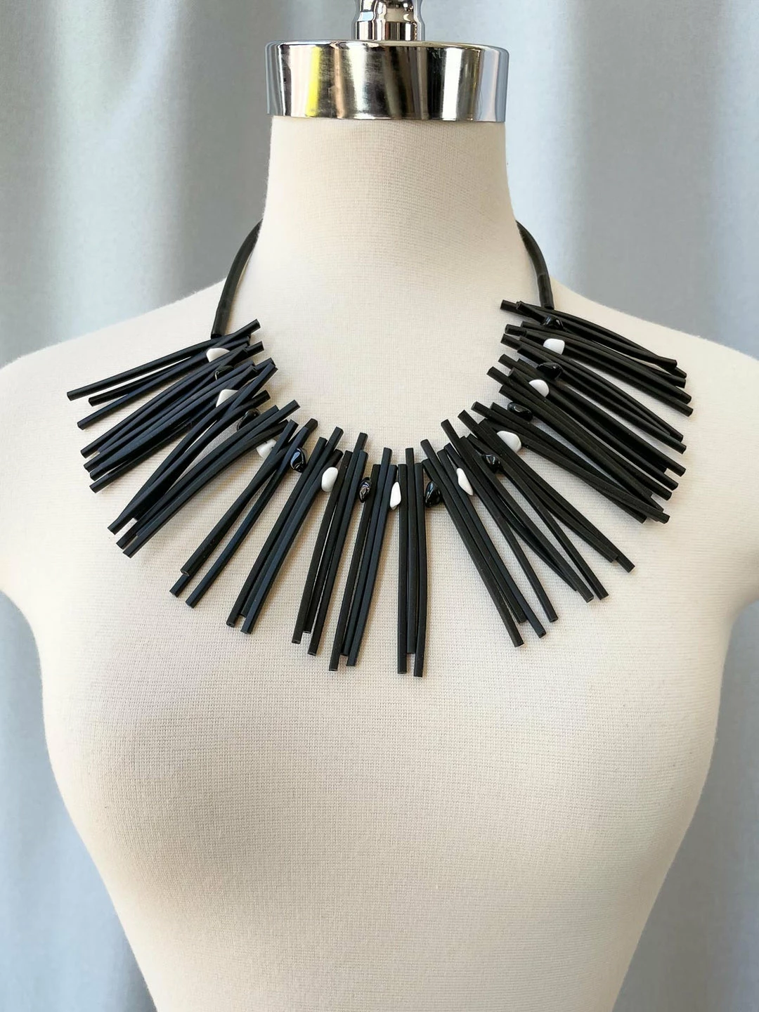 OC Jewelry Chips Necklace, Black OC Jewelry 5 OC Jewelry Chips Necklace, Black OC Jewelry