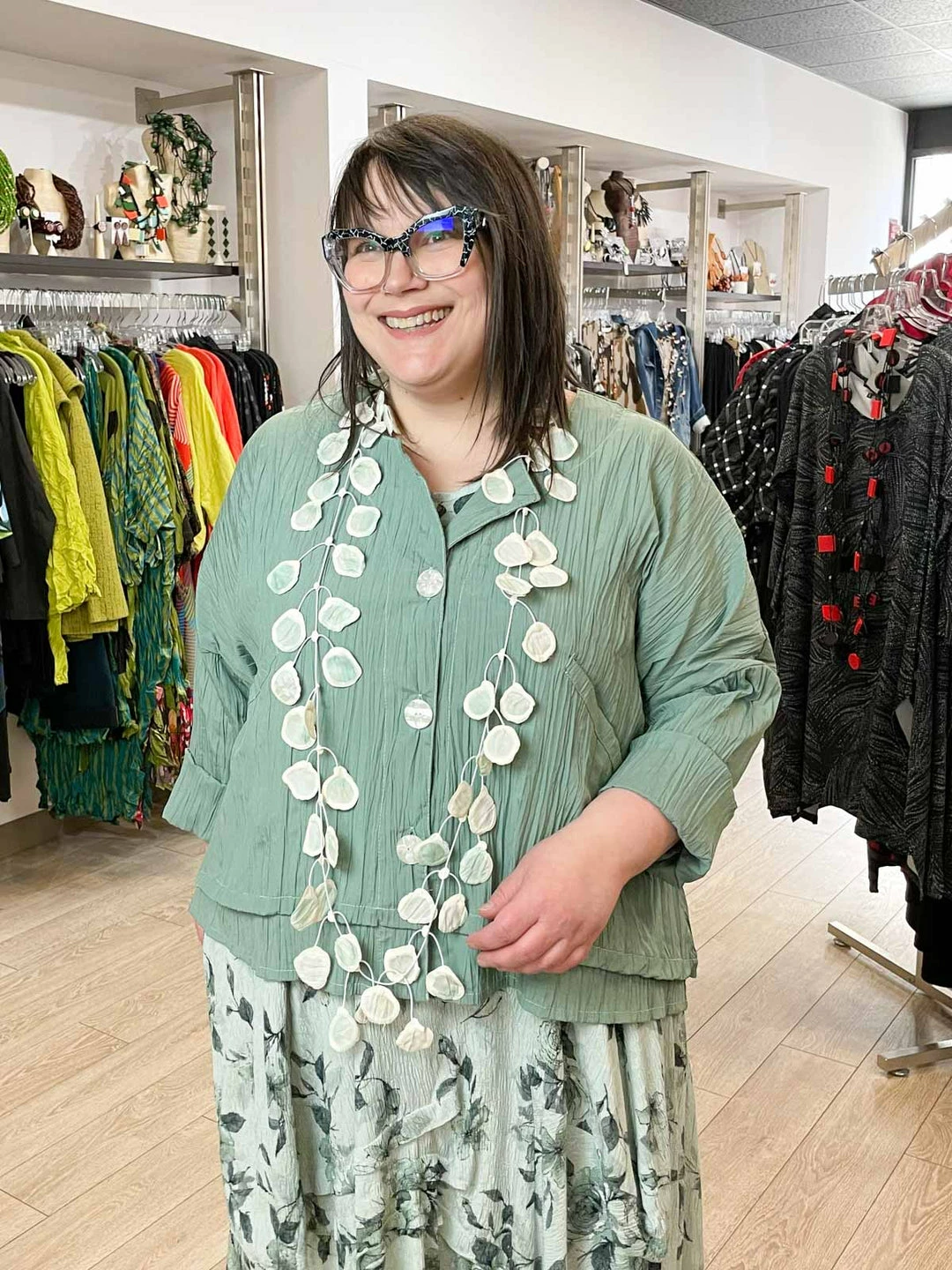 Dress To Kill Dress To Kill Folded Bottom Jacket, Green Pleat 3 Dress To Kill Dress To Kill Folded Bottom Jacket, Green Pleat