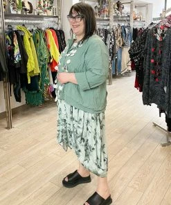 Dress To Kill Dress To Kill Folded Bottom Jacket, Green Pleat 11 Dress To Kill Dress To Kill Folded Bottom Jacket, Green Pleat