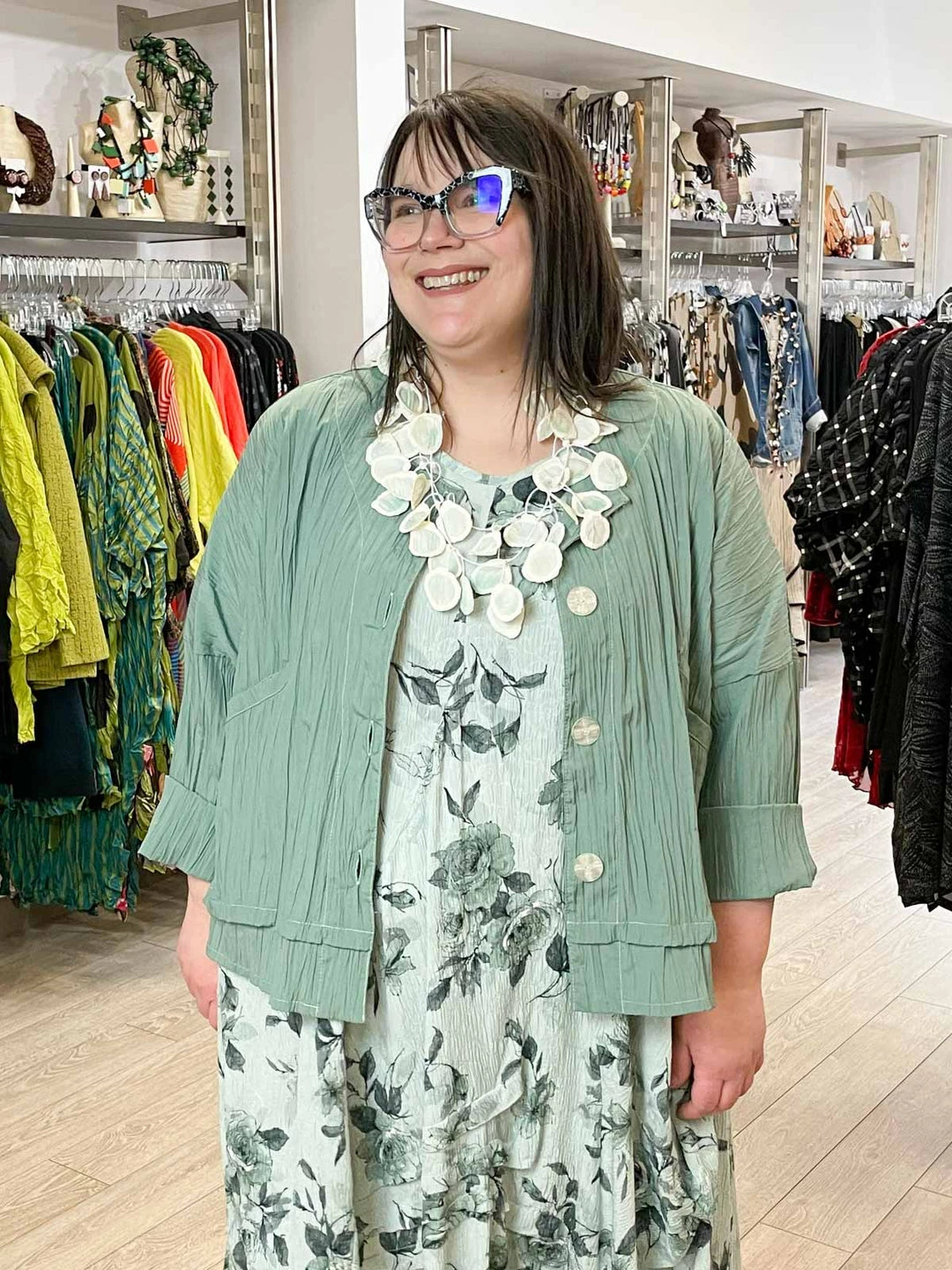 Dress To Kill Dress To Kill Folded Bottom Jacket, Green Pleat 8 Dress To Kill Dress To Kill Folded Bottom Jacket, Green Pleat