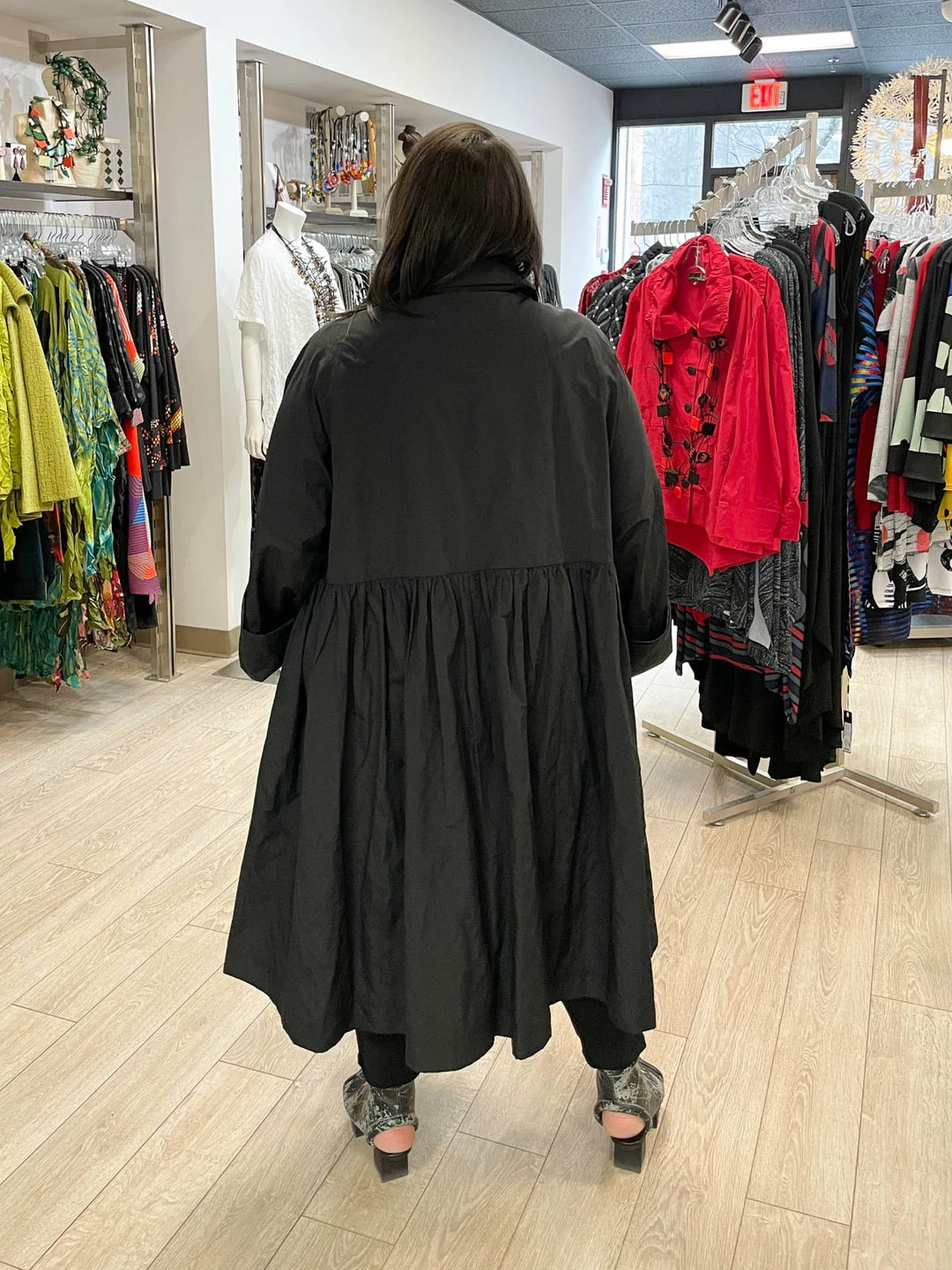 Igor Dobranic Letitia Trenchcoat, Black 7 Igor Dobranic Letitia Trenchcoat, Black