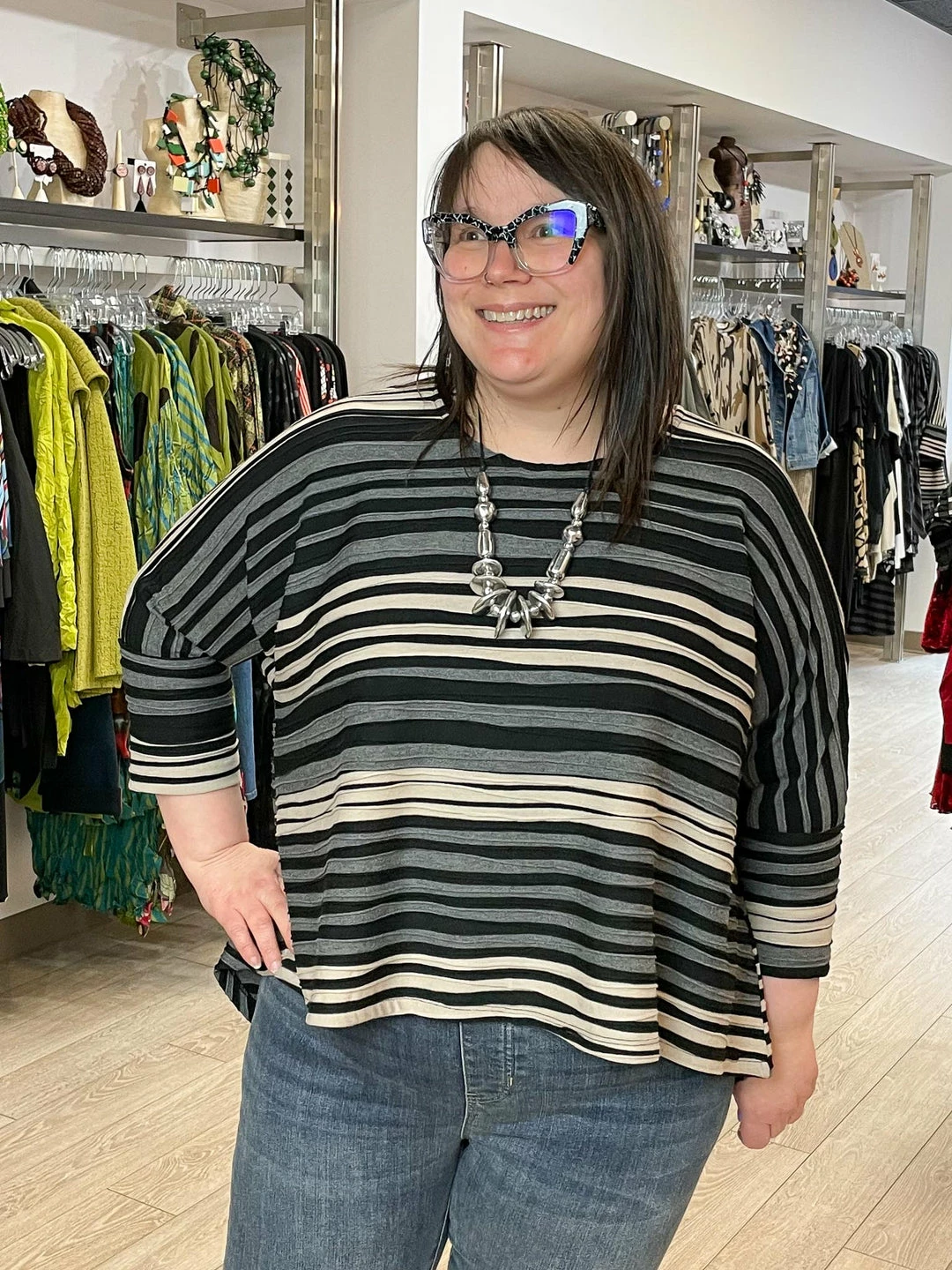 Isle By Melis Kozan Isle By Melis Kozan Hi Lo Dolman Sleeve Top, Stage