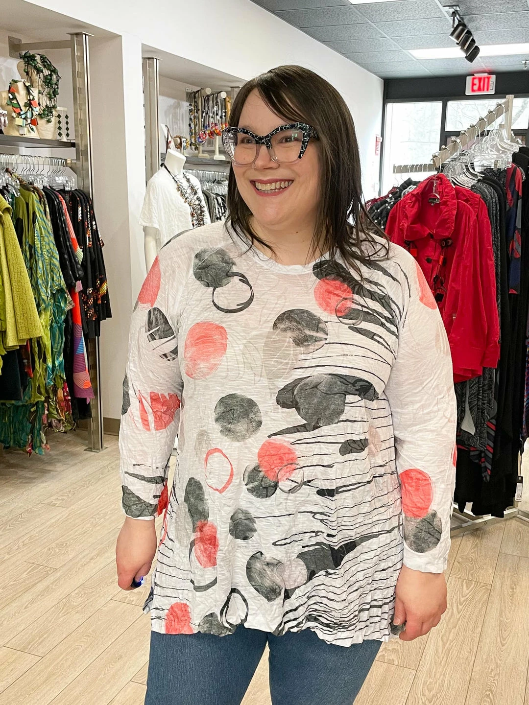 Jess & Jane Jess & Jane Dazzling Crushed Burnout Raglan Hi Lo Top, Multi