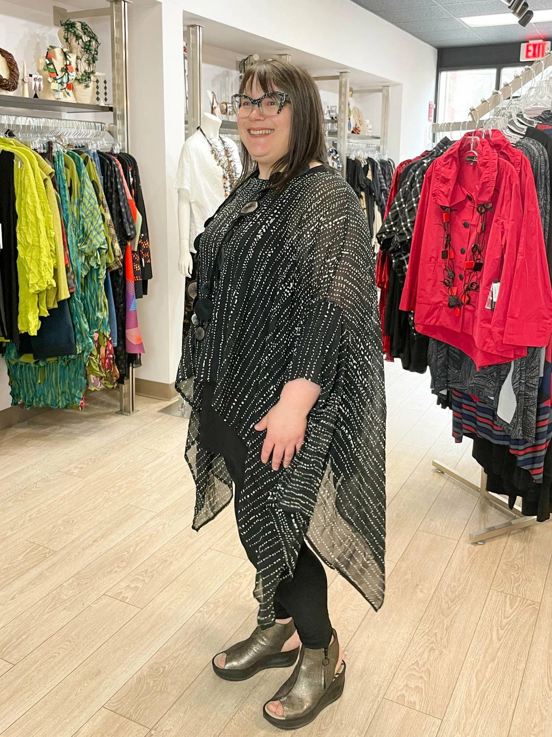 Kedem Sasson Sheer Crush Side Drape Topper, Stripes/Dots Kedem Sasson 8 Kedem Sasson Sheer Crush Side Drape Topper, Stripes/Dots Kedem Sasson