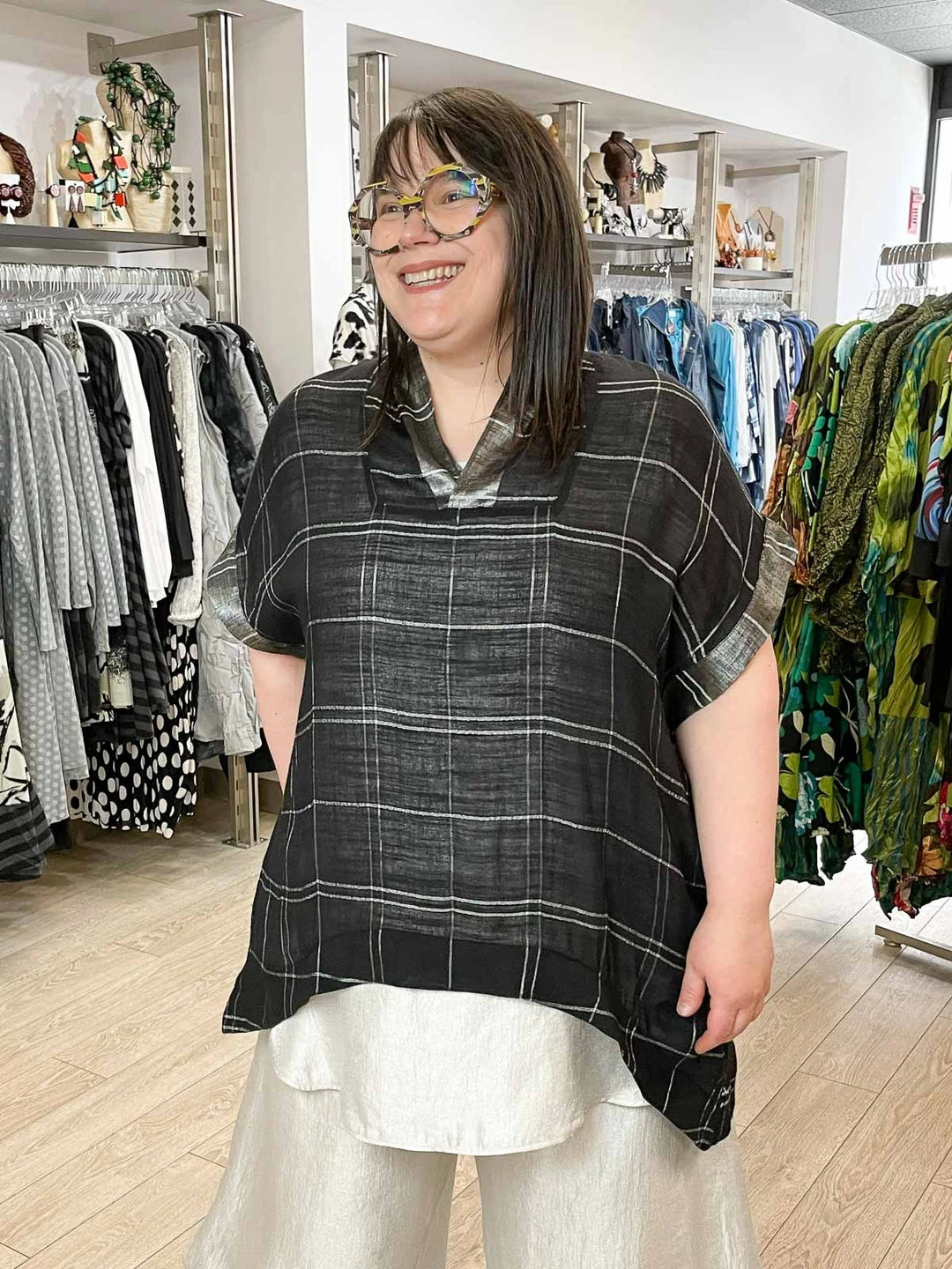 M Square Long Side Top, Black M Square