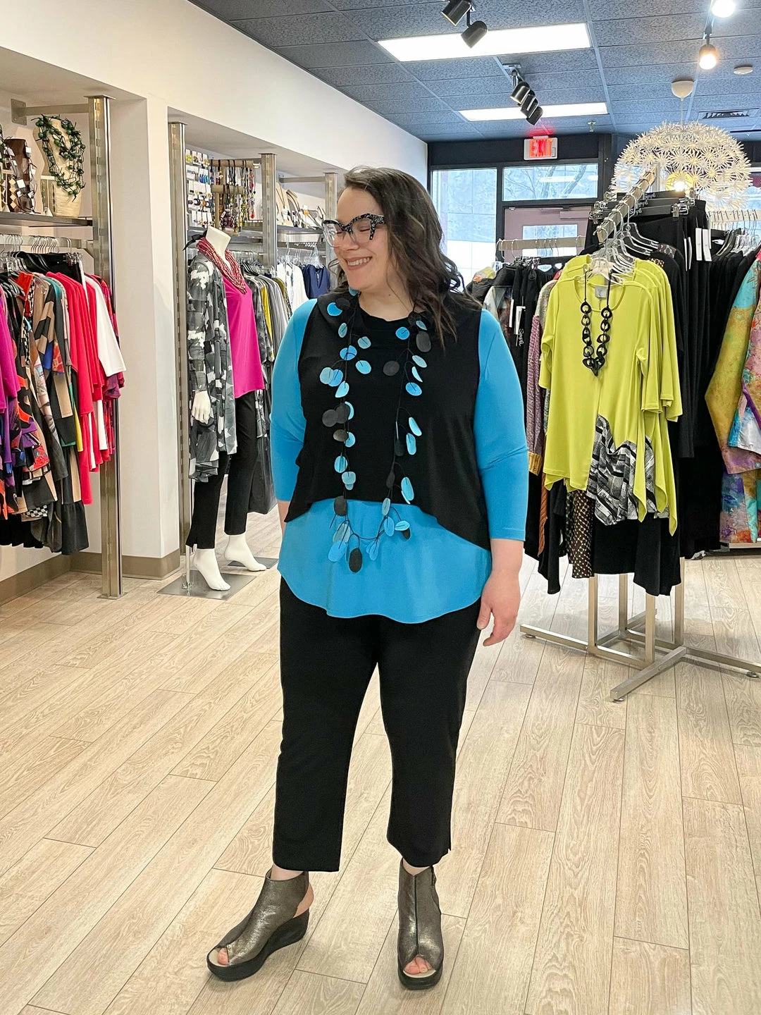 Sympli Narrow Pant Short - Black Sympli 4 Sympli Narrow Pant Short - Black Sympli