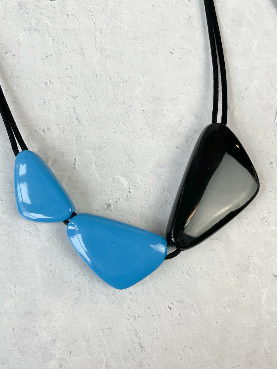 Zsiska Olivia 3 Bead Adjustable Necklace, Blue Zsiska 5 Zsiska Olivia 3 Bead Adjustable Necklace, Blue Zsiska